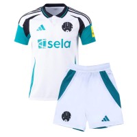 Maglia Calcio Newcastle United Alexander Isak #14 Terza Divisa Bambino 2024-25 Manica Corta (+ pantaloncini)